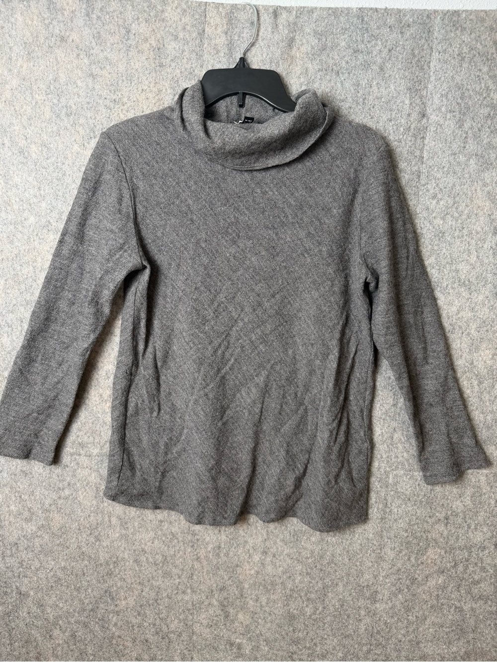 Eileen Fisher Women’s Medium 100% Wool Gray Turtleneck Sweater Long Sleeve